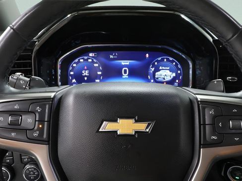 Used 2024 Chevrolet Silverado 1500 LTZ image 13