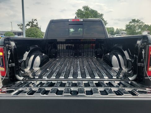 Used 2023 RAM 1500 Big Horn AWD/4WD image 8