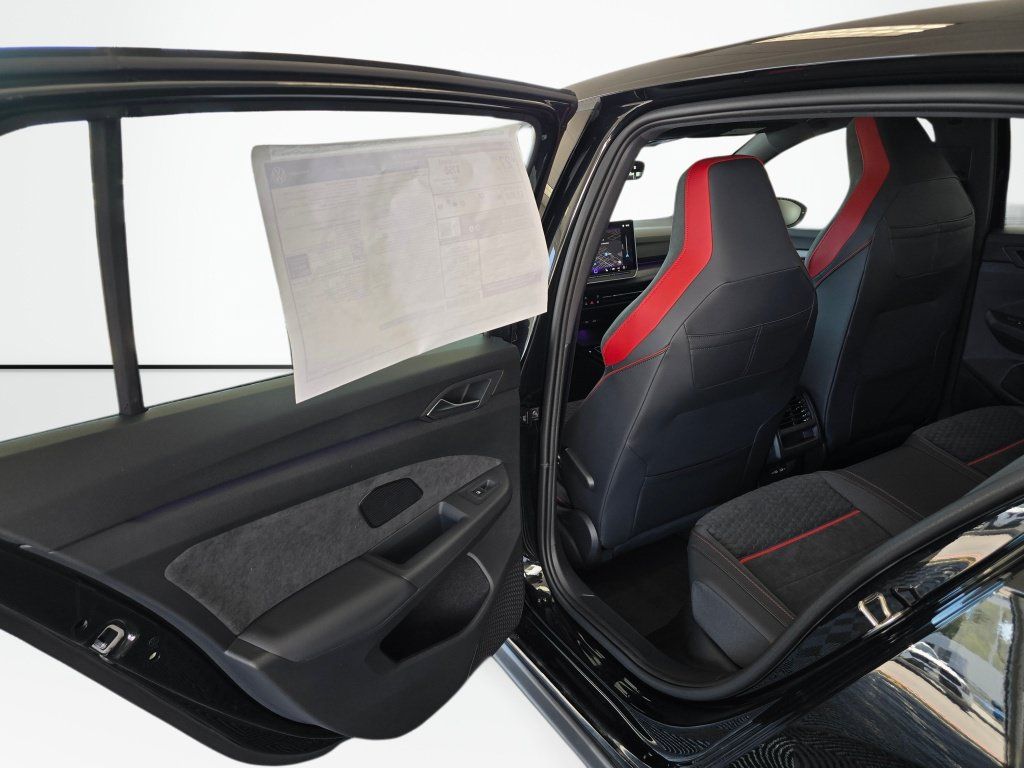 New 2026 Volkswagen GTI SE FWD image 33