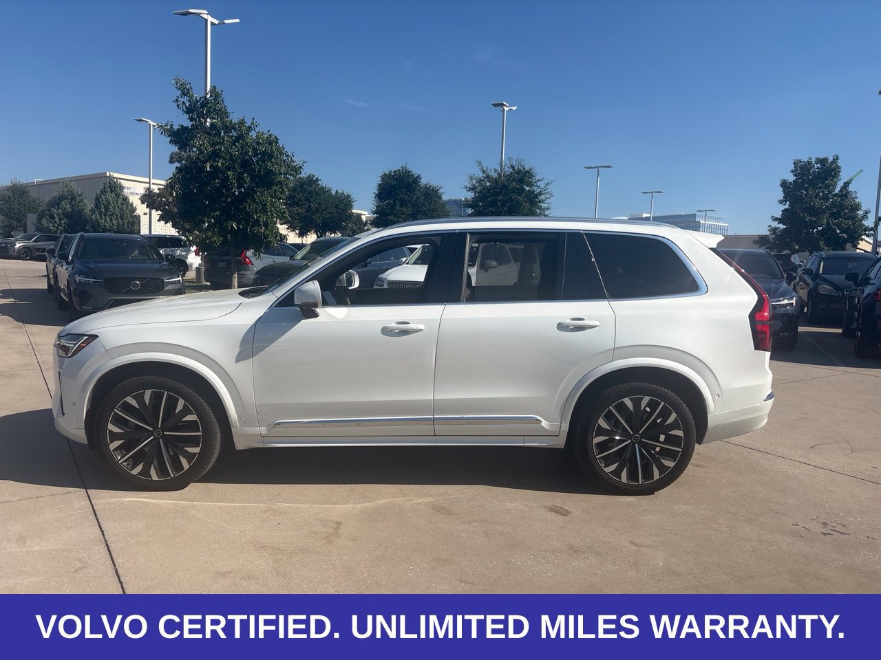Certified 2026 Volvo XC90 B6 Ultra AWD/4WD image 7