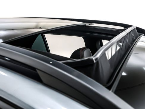 Certified 2021 Mercedes-Benz GLE 53 AMG 4MATIC image 23