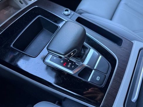 Used 2022 Audi Q5 2.0T Premium Plus image 13