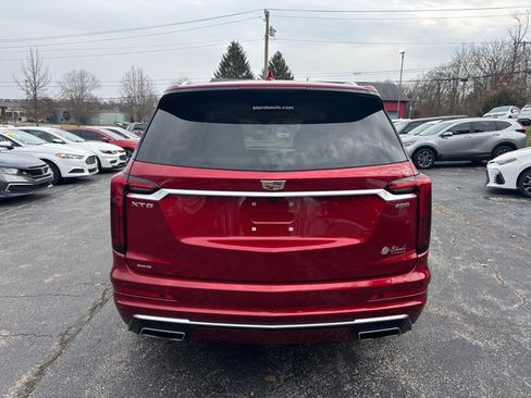 Used 2024 Cadillac XT6 Premium Luxury w/ LPO, Floor Liner Package image 7