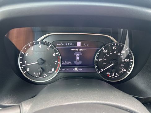 Used 2021 Nissan Titan SV w/ SV Convenience Package RWD image 48