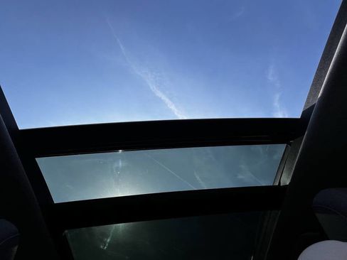 Used 2019 Hyundai Santa Fe Limited image 28