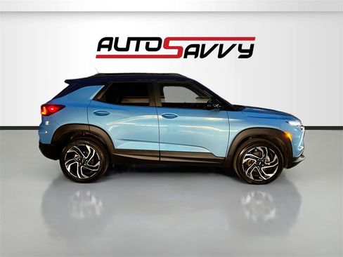 Used 2025 Chevrolet TrailBlazer RS w/ Convenience Package image 8