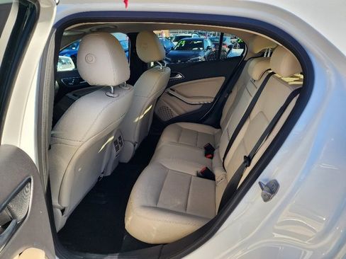 Used 2019 Mercedes-Benz GLA 250 4MATIC image 22