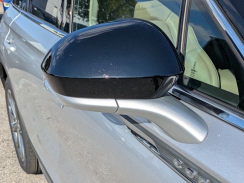 Used 2020 Lincoln Corsair FWD w/ Premium Package image 12