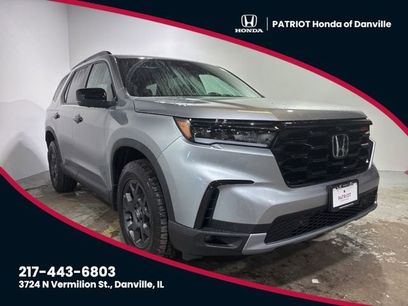 New 2025 Honda Pilot TrailSport