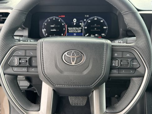 New 2026 Toyota Tacoma TRD Off-Road AWD/4WD image 21
