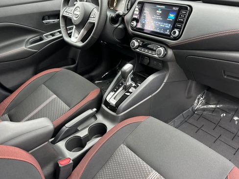 New 2025 Nissan Versa SR image 15