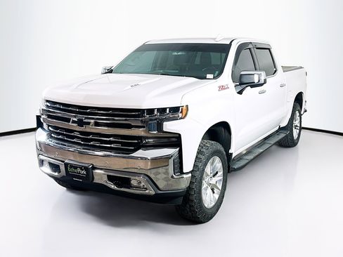 Used 2021 Chevrolet Silverado 1500 LTZ image 3