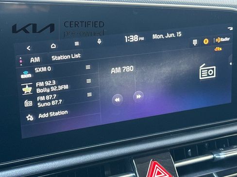 Certified 2024 Kia Niro Wind FWD image 19