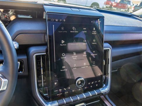 Used 2026 GMC Yukon XL Denali w/ Sun & Power Step Package image 35