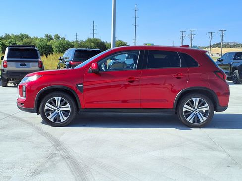 Used 2021 Mitsubishi Outlander Sport ES FWD image 6