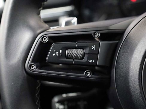 Certified 2025 Porsche Macan Turbo image 27