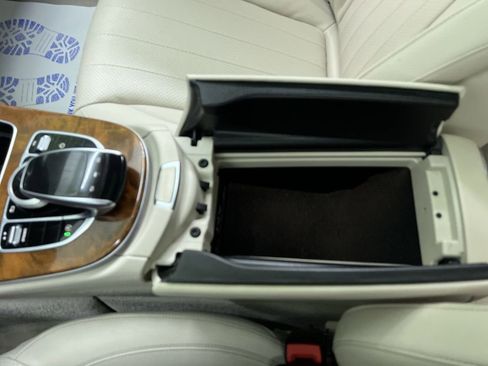 Used 2019 Mercedes-Benz E 300 4MATIC image 26