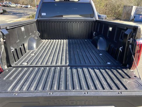 Used 2024 Toyota Tundra Limited image 14