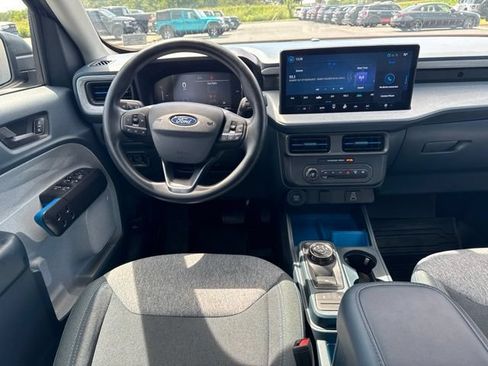 Used 2025 Ford Maverick XLT w/ 4K Tow Package AWD/4WD image 24