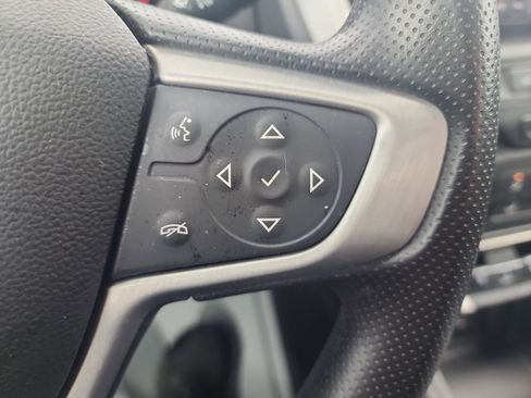 Used 2022 GMC Terrain SLE image 39