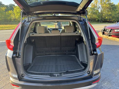 Used 2017 Honda CR-V EX image 25
