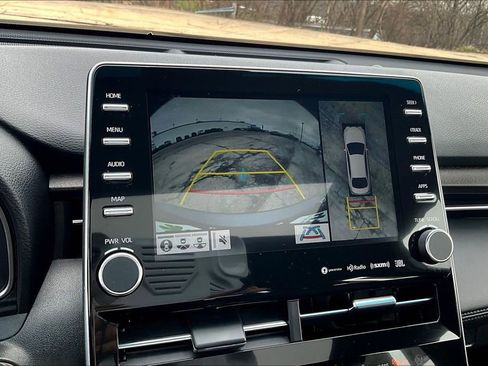 Used 2021 Toyota Avalon Limited w/ Advanced Safety Package image 15