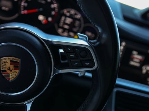 Used 2018 Porsche Panamera 4 AWD/4WD image 23