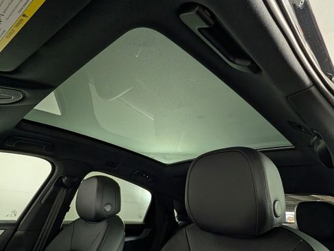 New 2026 Porsche Cayenne S image 30