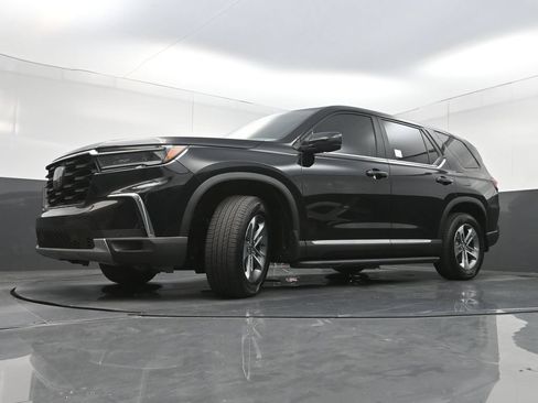 Used 2024 Honda Pilot EX-L image 27