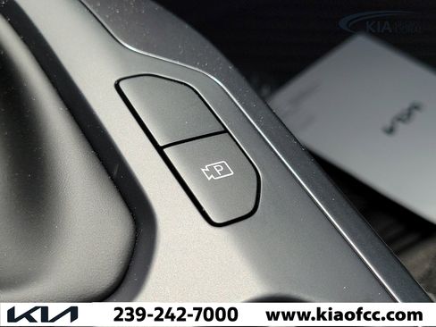 New 2026 Kia K4 FWD image 26