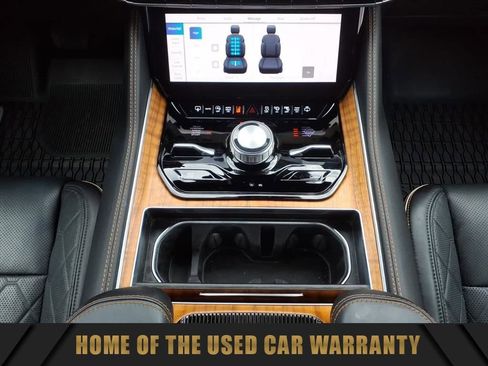 Used 2025 Jeep Grand Wagoneer Series III w/ HD Trailer Tow Package image 24