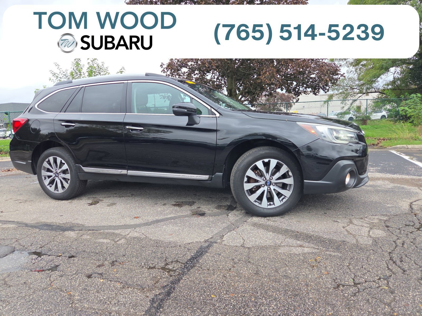 Used 2018 Subaru Outback 3.6R Touring AWD/4WD image 1