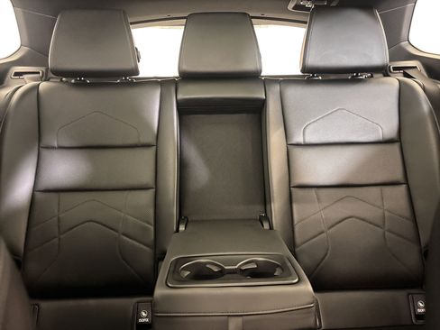 Certified 2025 BMW X1 M35i AWD/4WD image 31