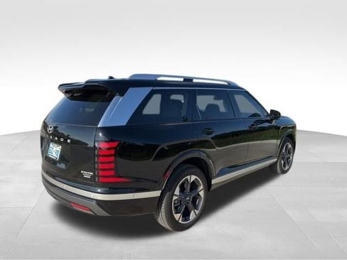 Used 2026 Hyundai Palisade Limited AWD/4WD image 4