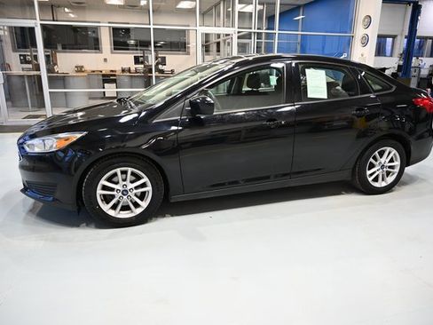 Used 2018 Ford Focus SE image 7