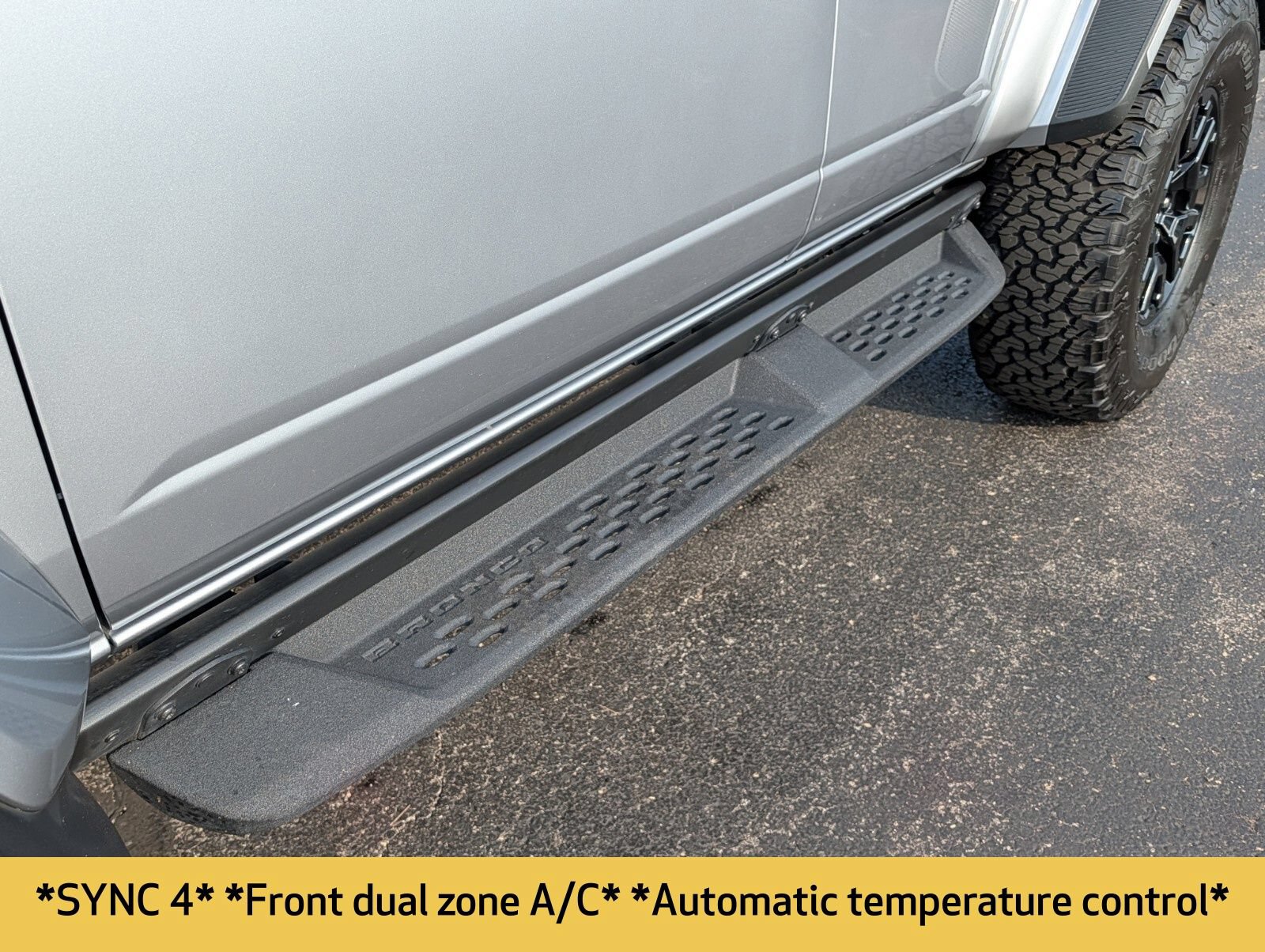 Used 2024 Ford Bronco Raptor w/ Interior Carbon Fiber Pack 6 AWD/4WD image 5
