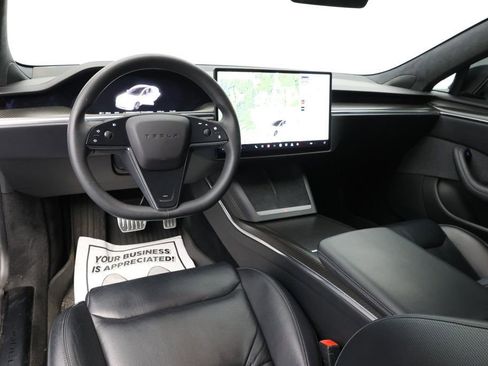Used 2021 Tesla Model S Plaid image 8