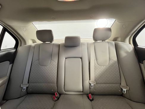 Used 2012 Ford Fusion SE FWD image 16