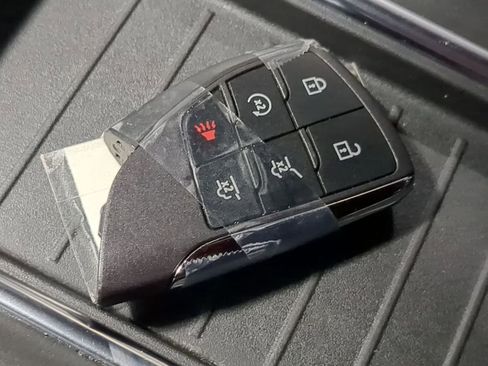 Used 2024 GMC Yukon Denali w/ Max Trailering Package image 50