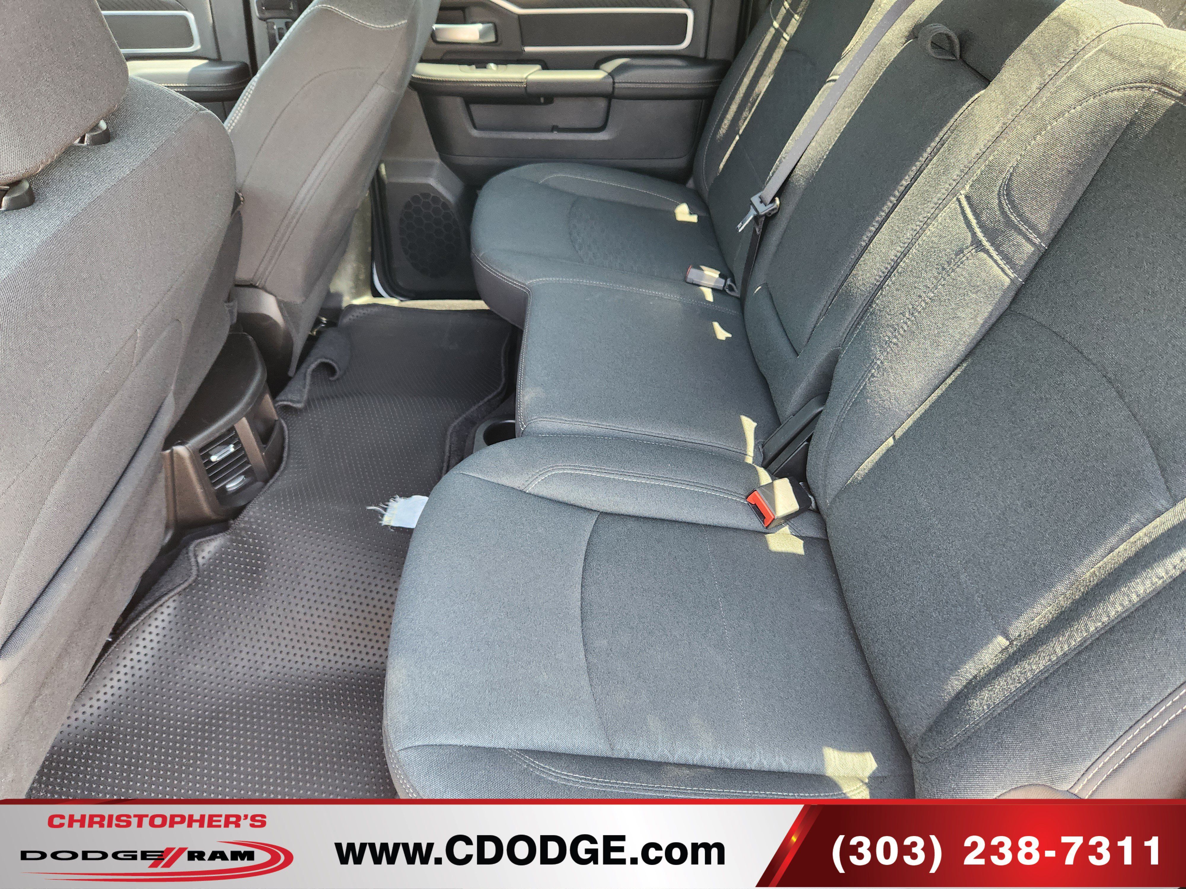 Used 2025 RAM 2500 Big Horn AWD/4WD image 18
