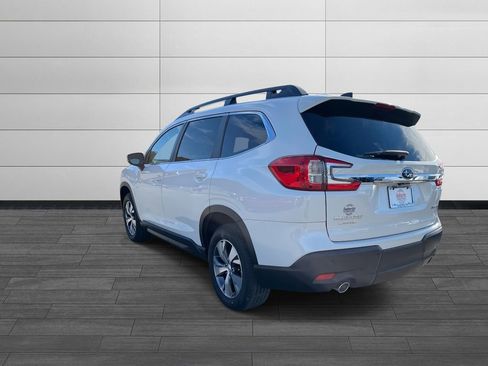 Used 2025 Subaru Ascent Premium w/ Popular Package #2 AWD/4WD image 5