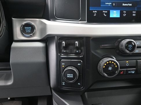 New 2026 Ford F250 XLT w/ XLT Premium Package AWD/4WD image 18