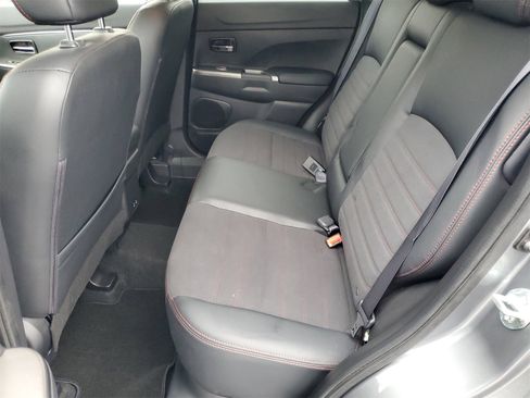 Used 2023 Mitsubishi Outlander Sport SE image 21