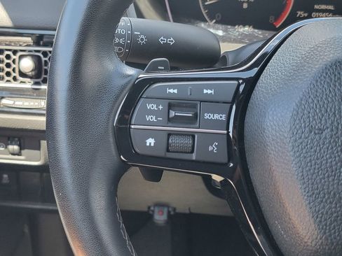 Used 2025 Honda Civic Sport image 36