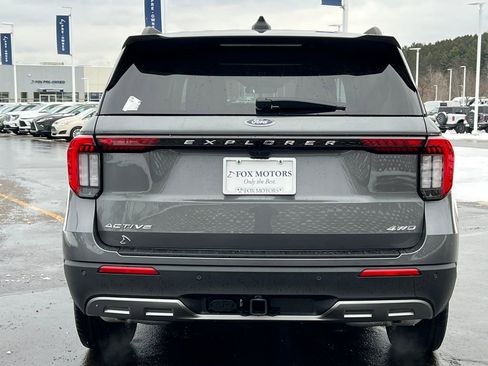 Used 2026 Ford Explorer Active w/ Active Comfort Package image 44