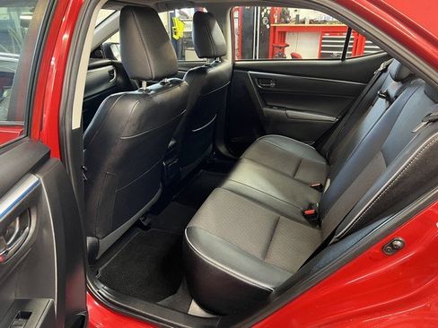 Used 2015 Toyota Corolla image 8