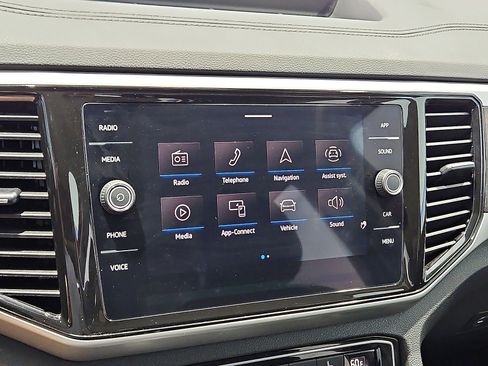 Certified 2023 Volkswagen Atlas SE AWD/4WD image 19