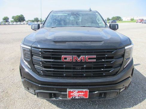 New 2026 GMC Sierra 1500 Elevation w/ Elevation Premium Package AWD/4WD image 13