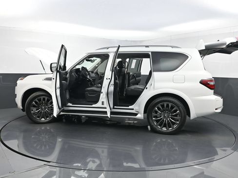 Used 2023 Nissan Armada Platinum w/ Cargo Package RWD image 35