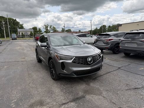Used 2025 Acura RDX SH-AWD image 4